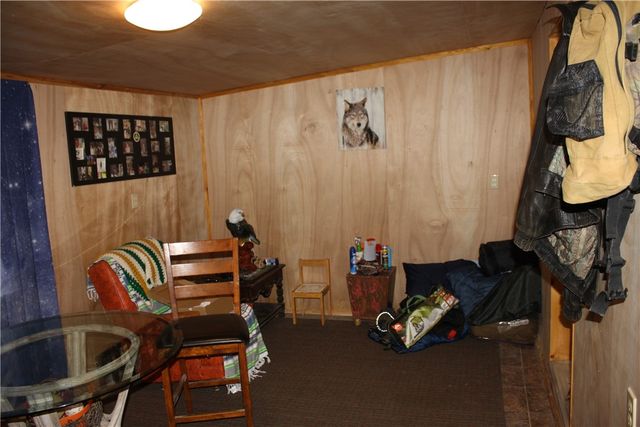 2516 Marion County 8001, Yellville, AR 72687