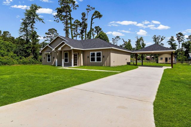 275 Hereford, Onalaska, TX 77360