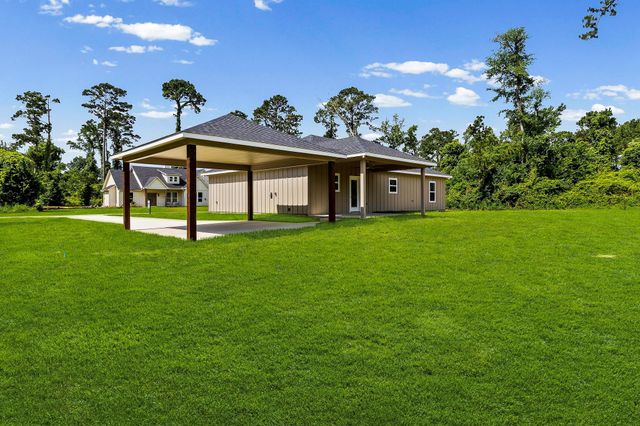 275 Hereford, Onalaska, TX 77360