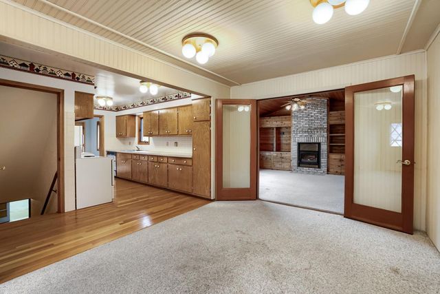 3662 Robin Lane, Minnetonka, MN 55305