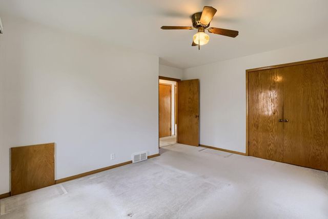 3662 Robin Lane, Minnetonka, MN 55305