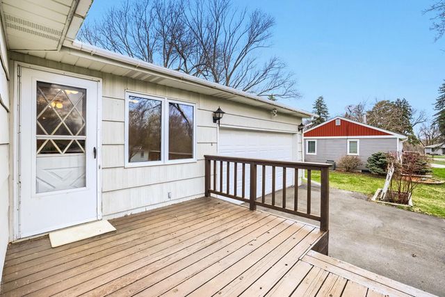 3662 Robin Lane, Minnetonka, MN 55305