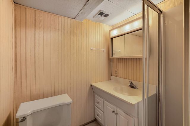 3662 Robin Lane, Minnetonka, MN 55305