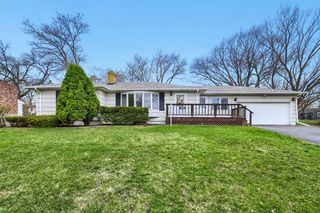 3662 Robin Lane, Minnetonka, MN 55305