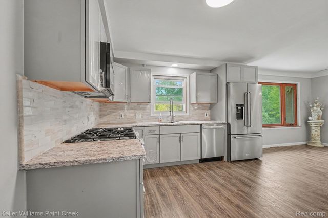71320 Dequindre Road, Bruce Township, MI 48065