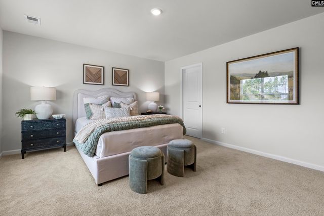 1318 Crosshill Court E, Camden, SC 29020