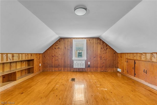 20051 Green Oak Drive, Euclid, OH 44117