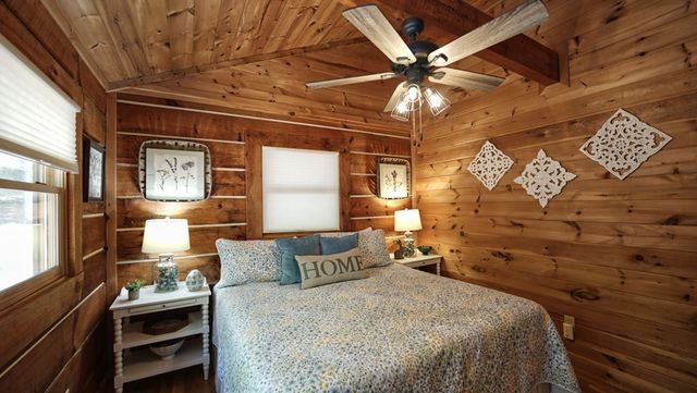 210 Shade Tree Lane, Mineral Bluff, GA 30559