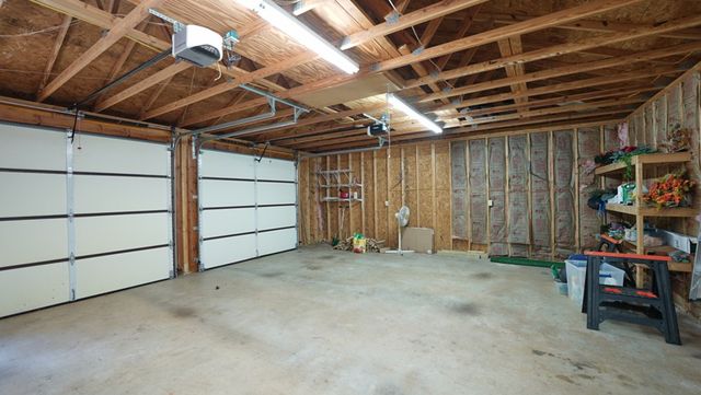 210 Shade Tree Lane, Mineral Bluff, GA 30559