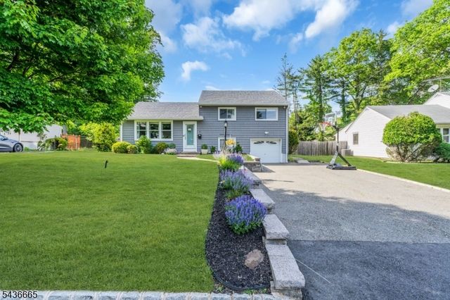 5 Riker Hill Rd, Livingston Twp., NJ 07039
