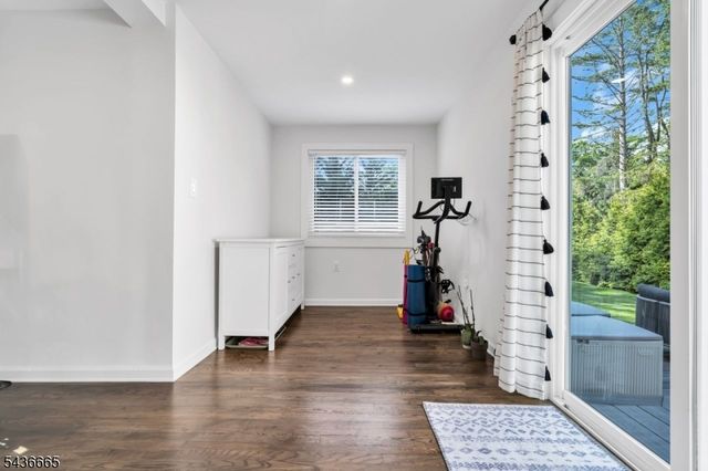 5 Riker Hill Rd, Livingston Twp., NJ 07039