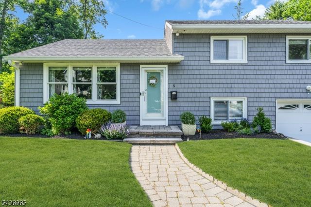 5 Riker Hill Rd, Livingston Twp., NJ 07039