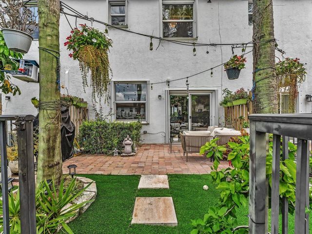 5331 Ashley River Road, West Palm Beach, FL 33417