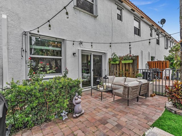 5331 Ashley River Road, West Palm Beach, FL 33417