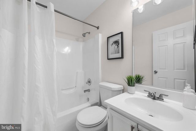 8003 CARLSON, Baltimore, MD 21244