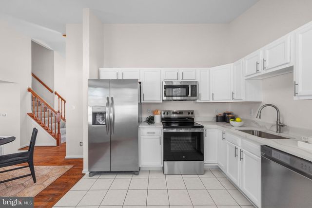 8003 CARLSON, Baltimore, MD 21244