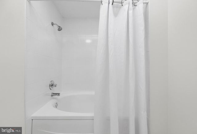 8003 CARLSON, Baltimore, MD 21244