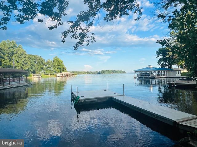 3631 BREAKNOCK RD, Bumpass, VA 23024