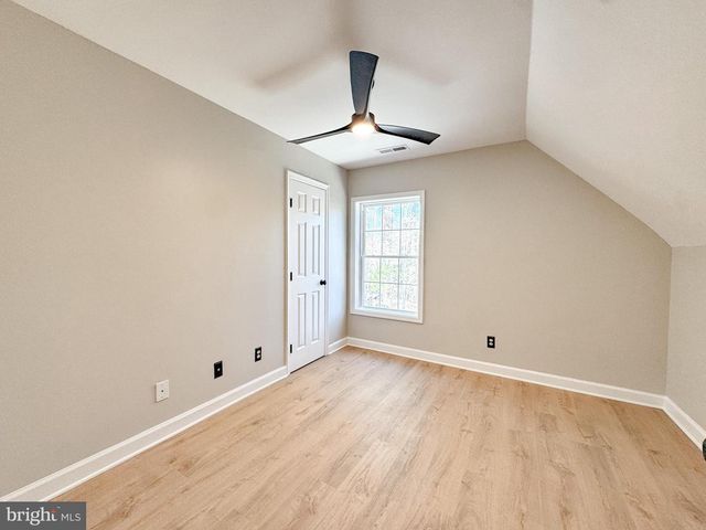 3631 BREAKNOCK RD, Bumpass, VA 23024