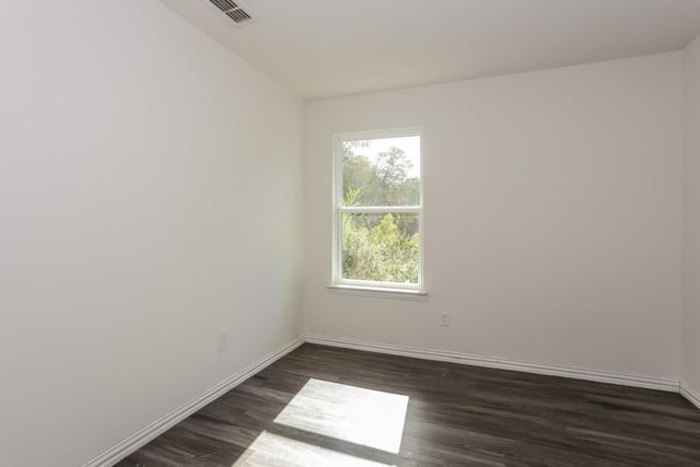 610 S Park, Longview, TX 75601