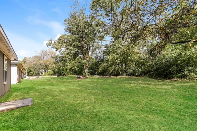 610 S Park, Longview, TX 75601