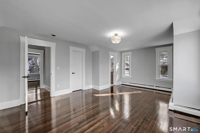 1054 Cooke Street, Waterbury, CT 06704