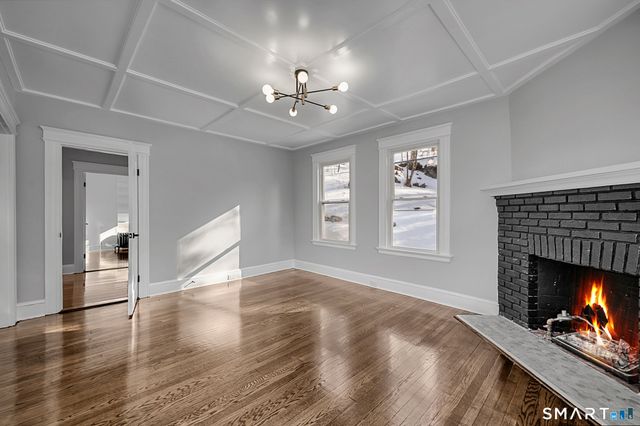 1054 Cooke Street, Waterbury, CT 06704