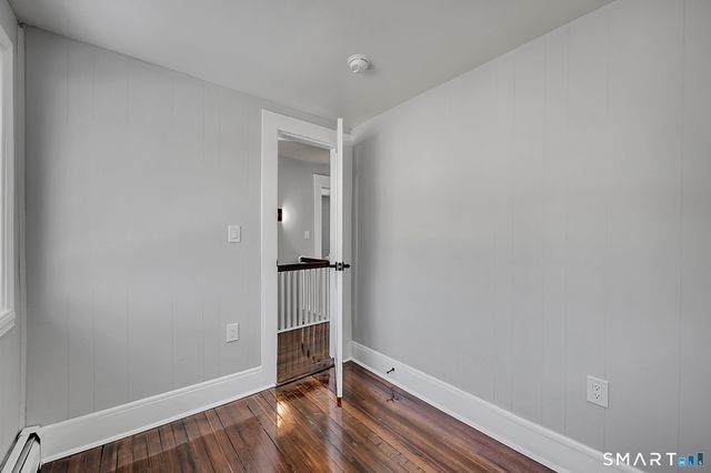 1054 Cooke Street, Waterbury, CT 06704