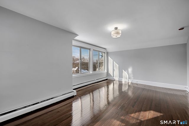 1054 Cooke Street, Waterbury, CT 06704