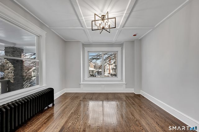 1054 Cooke Street, Waterbury, CT 06704