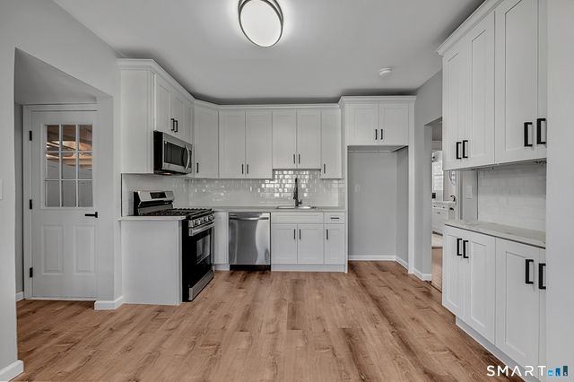 1054 Cooke Street, Waterbury, CT 06704