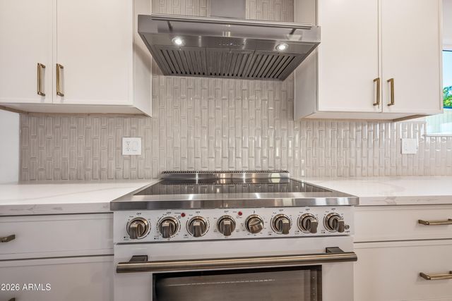 5738 W Greenbriar Drive, Glendale, AZ 85308
