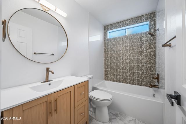 5738 W Greenbriar Drive, Glendale, AZ 85308