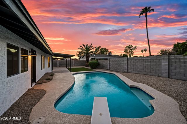 5738 W Greenbriar Drive, Glendale, AZ 85308