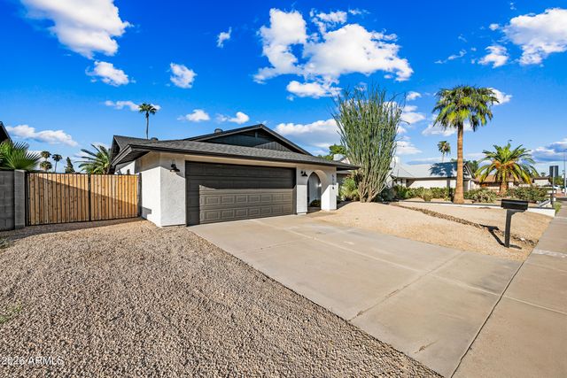 5738 W Greenbriar Drive, Glendale, AZ 85308