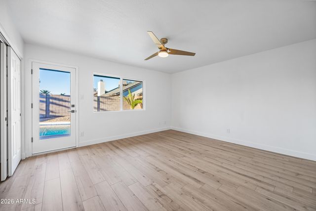 5738 W Greenbriar Drive, Glendale, AZ 85308