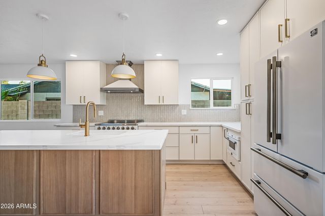 5738 W Greenbriar Drive, Glendale, AZ 85308