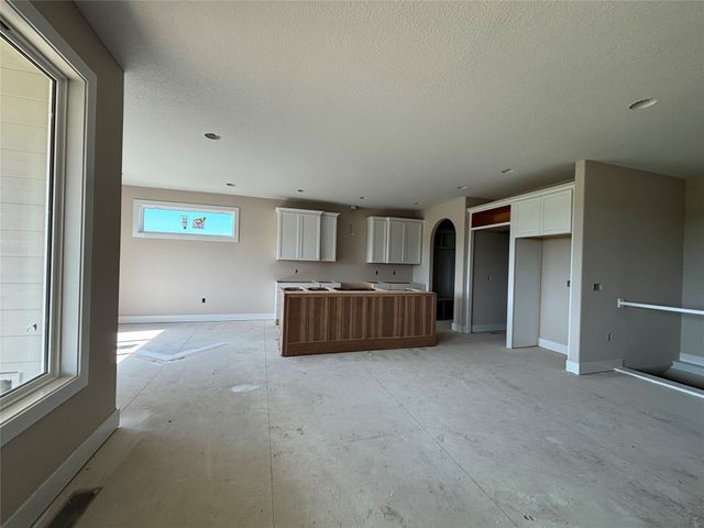 380 NW Ryder Drive, Waukee, IA 50263