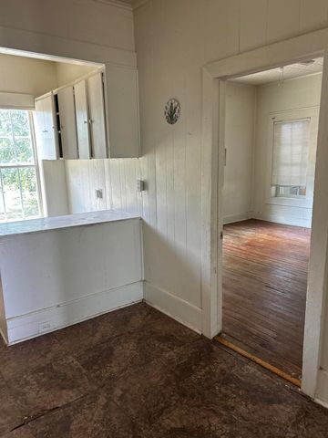 15 E 29th Street, San Angelo, TX 76903