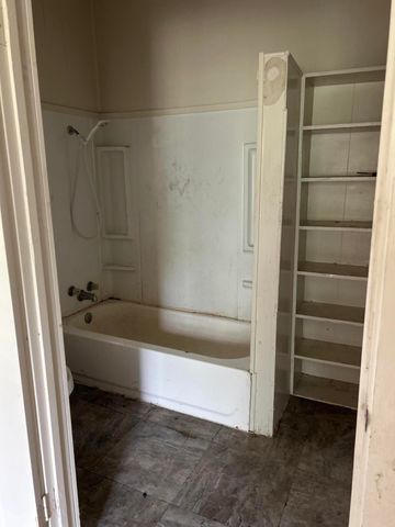 15 E 29th Street, San Angelo, TX 76903