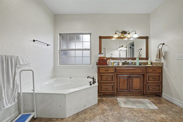18709 E 42nd Street, Tulsa, OK 74134