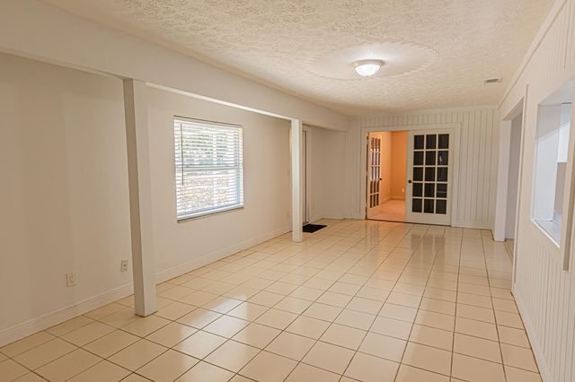 1148 SE Puritan Lane, Port St. Lucie, Port St Lucie, FL 34983