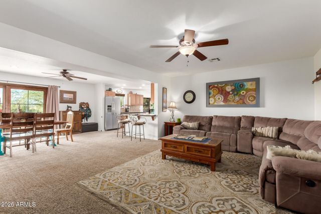 164 S SIXSHOOTER Road, Apache Junction, AZ 85119