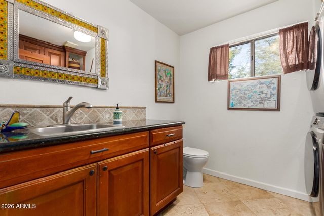 164 S SIXSHOOTER Road, Apache Junction, AZ 85119