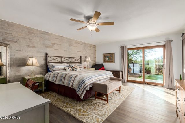 164 S SIXSHOOTER Road, Apache Junction, AZ 85119