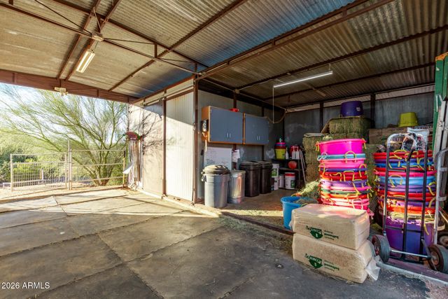 164 S SIXSHOOTER Road, Apache Junction, AZ 85119