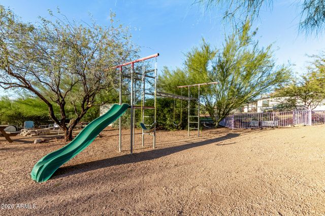164 S SIXSHOOTER Road, Apache Junction, AZ 85119