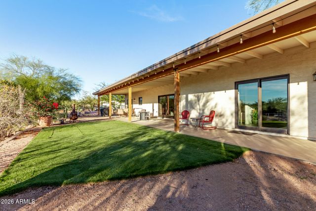 164 S SIXSHOOTER Road, Apache Junction, AZ 85119