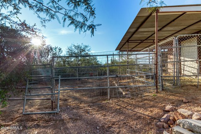 164 S SIXSHOOTER Road, Apache Junction, AZ 85119