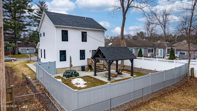 44 Arbor Drive, Glens Falls, NY 12801